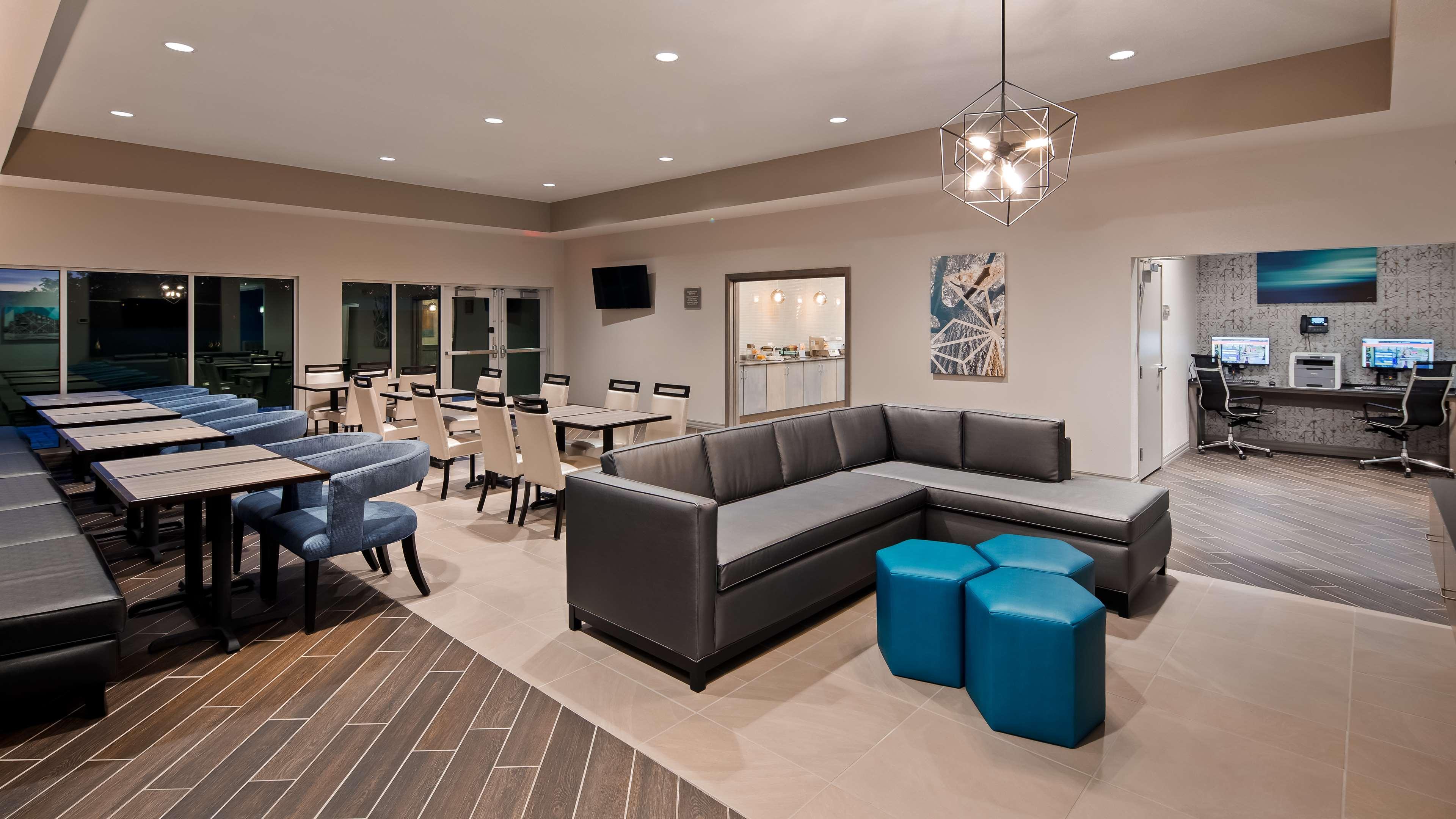 Best Western Plus North Platte Inn & Suites Esterno foto