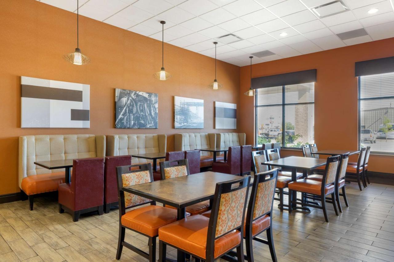 Best Western Plus North Platte Inn & Suites Esterno foto